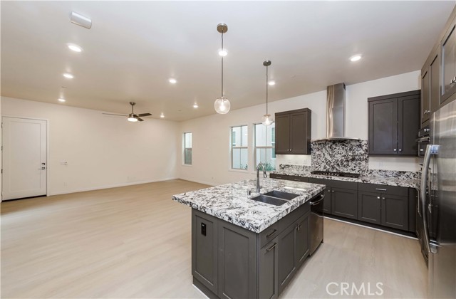 Detail Gallery Image 23 of 38 For 191 Frame, Irvine,  CA 92618 - 3 Beds | 2 Baths