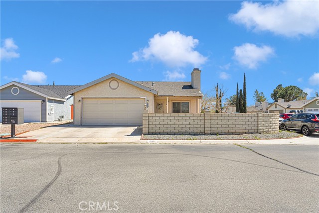 Detail Gallery Image 2 of 36 For 9155 Cherrywood Ln, Hesperia,  CA 92344 - 2 Beds | 2 Baths