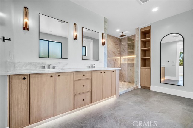 Detail Gallery Image 35 of 69 For 3312 Kenilworth Dr, Rossmoor,  CA 90720 - 6 Beds | 7 Baths