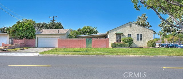 Detail Gallery Image 2 of 51 For 812 N Millard Ave, Rialto,  CA 92376 - 3 Beds | 1/1 Baths