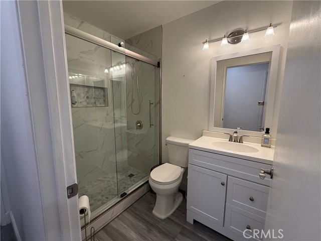 Detail Gallery Image 9 of 21 For 5586 Grand Prix Ct, Fontana,  CA 92336 - 3 Beds | 2 Baths