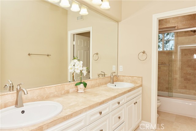 Bbd39e7a 65eb 41c1 9afb F8941eff0286