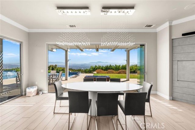 28282 Sycamore Mesa Road, Temecula CA: https://media.crmls.org/medias/bbd3af70-ccea-4cc7-a1f2-331a46428059.jpg