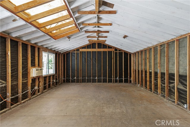 Detail Gallery Image 33 of 35 For 3159 Redwood, Riverside,  CA 92501 - 3 Beds | 2 Baths