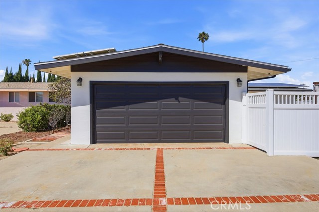 Detail Gallery Image 12 of 65 For 12321 Moana Way, Garden Grove,  CA 92840 - 4 Beds | 3 Baths