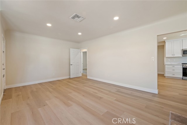 Image 10 of 43 For 11124 Stamy Road