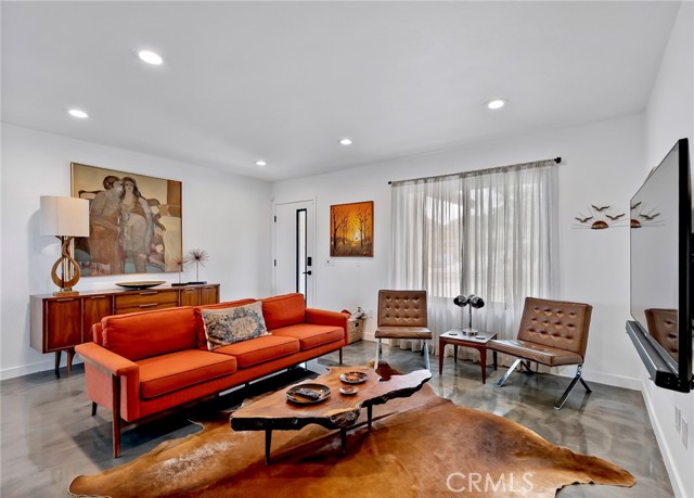 Detail Gallery Image 8 of 58 For 61910 Sunburst, Joshua Tree,  CA 92252 - 2 Beds | 1 Baths