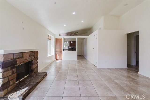 11458 Gold Hill Ave, Fontana, CA 92337 photo 8