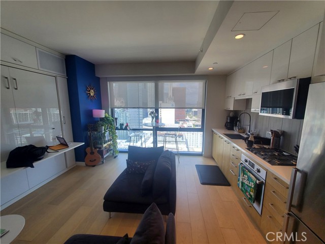 Detail Gallery Image 8 of 25 For 400 S Broadway #2709,  Los Angeles,  CA 90013 - 0 Beds | 1 Baths