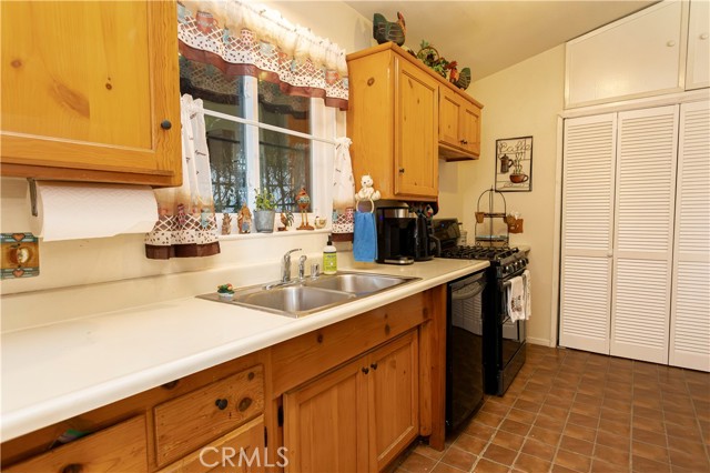 Detail Gallery Image 13 of 26 For 1047 Chestnut Ave, Redlands,  CA 92373 - 4 Beds | 2 Baths