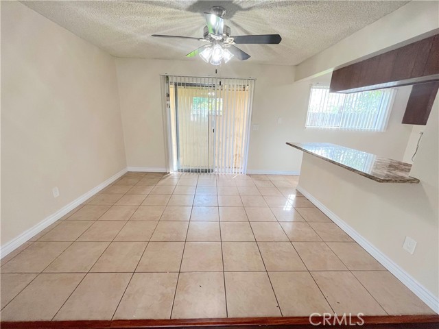 Detail Gallery Image 4 of 33 For 839 S Oaks Ave #D,  Ontario,  CA 91762 - 3 Beds | 1 Baths