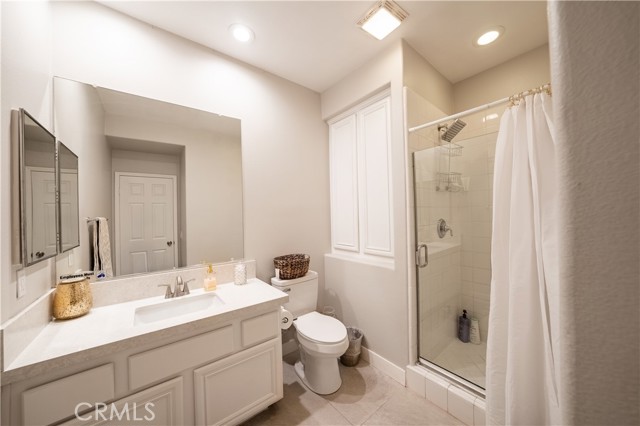 Detail Gallery Image 52 of 71 For 18296 Hollowtree Ln, Riverside,  CA 92504 - 5 Beds | 3/1 Baths