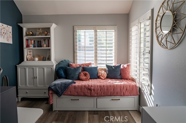 24510 Mcbean Parkway, Valencia CA: https://media.crmls.org/medias/bbd8f8fc-a530-44c7-b597-c7cf8ea7793f.jpg