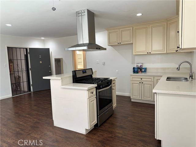 Detail Gallery Image 9 of 16 For 3424 W 170th St #2,  Torrance,  CA 90504 - 1 Beds | 1 Baths