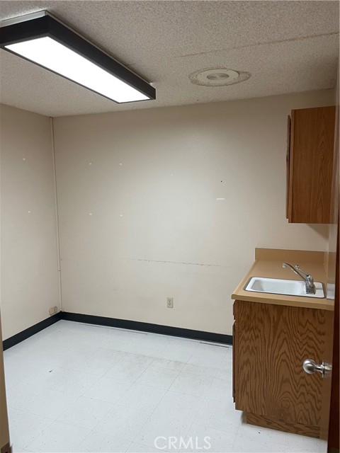  Commercial for Sale in Apple Valley, California