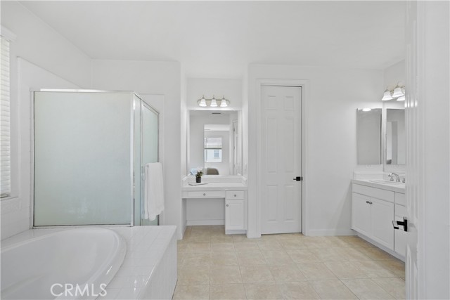 Detail Gallery Image 57 of 74 For 35987 Corte Renata, Murrieta,  CA 92562 - 5 Beds | 4 Baths