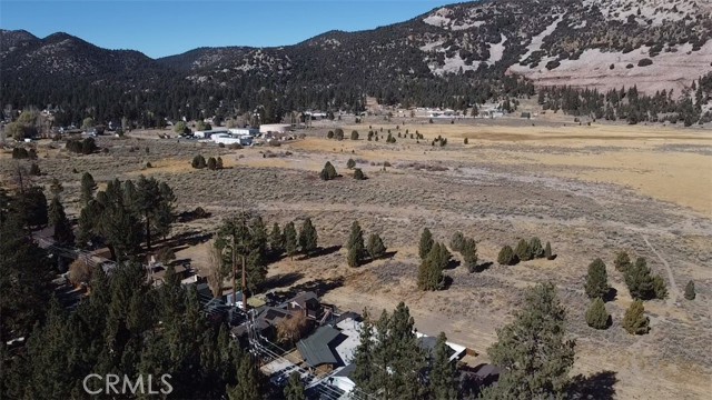 Detail Gallery Image 35 of 36 For 717 E Meadow Ln, Big Bear City,  CA 92314 - 2 Beds | 2 Baths