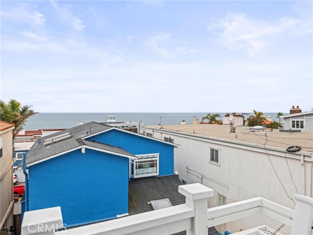 Detail Gallery Image 4 of 32 For 309 20th Pl, Manhattan Beach,  CA 90266 - 3 Beds | 2 Baths