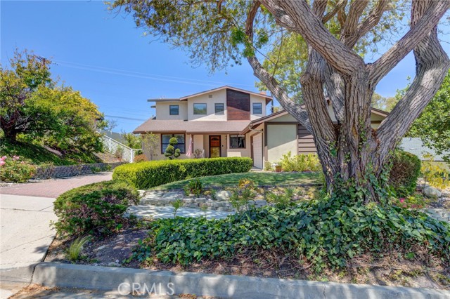 26953 Springcreek Road, Rancho Palos Verdes, California 90275, 5 Bedrooms Bedrooms, ,3 BathroomsBathrooms,Residential,Sold,Springcreek,SB22146194