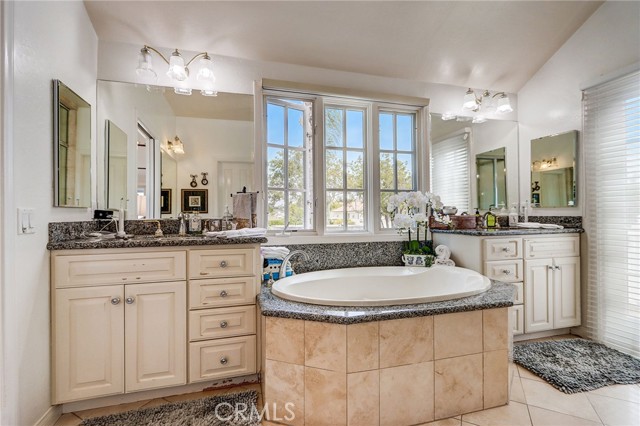 Detail Gallery Image 36 of 70 For 2025 E Balboa, Newport Beach,  CA 92661 - 4 Beds | 4 Baths