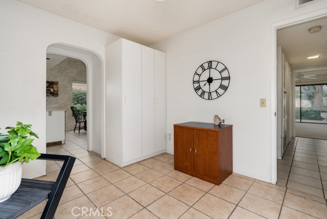 Image 10 for 44602   Monaco CIR