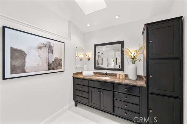 Detail Gallery Image 16 of 48 For 16198 Singing Hills, Chino Hills,  CA 91709 - 3 Beds | 2/1 Baths