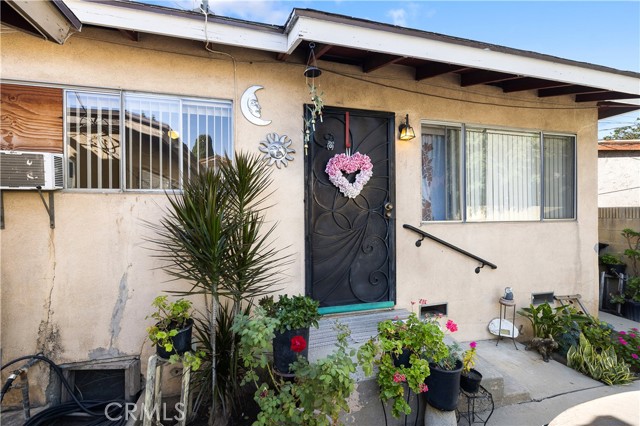 Detail Gallery Image 1 of 31 For 641 S Sadler Ave, Los Angeles,  CA 90022 - – Beds | – Baths