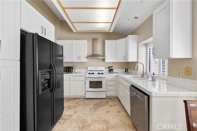 Detail Gallery Image 13 of 31 For 44239 Fenner, Lancaster,  CA 93536 - 3 Beds | 2 Baths