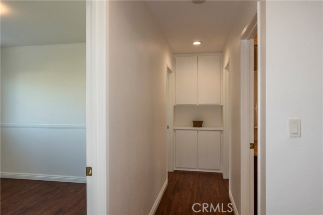 18410 Alexander Ave, Cerritos CA: https://media.crmls.org/medias/bbdf29ff-bcb4-432f-a714-79dd9f0d2b9d.jpg