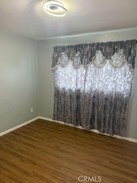 Detail Gallery Image 14 of 17 For 8000 Ben, North Hollywood,  CA 91605 - 3 Beds | 2 Baths