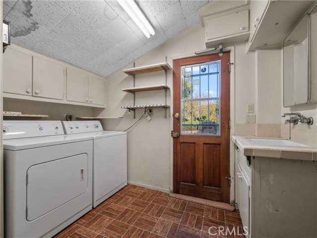 28518 Robinview Lane, Rancho Palos Verdes, California 90275, 3 Bedrooms Bedrooms, ,2 BathroomsBathrooms,Residential,Sold,Robinview Lane,OC22014651
