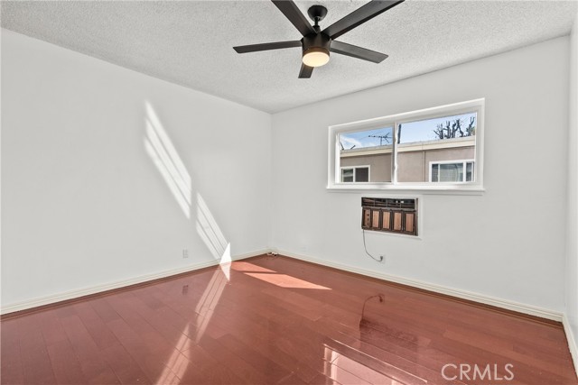 Detail Gallery Image 17 of 26 For 7137 Coldwater Canyon Ave #10,  North Hollywood,  CA 91605 - 2 Beds | 1 Baths