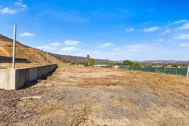 Detail Gallery Image 10 of 23 For 33351 Macy St, Lake Elsinore,  CA 92530 - – Beds | – Baths