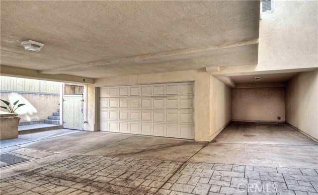 3919 242nd Street, Torrance, California 90505, 3 Bedrooms Bedrooms, ,3 BathroomsBathrooms,Residential,Sold,242nd,OC17052183