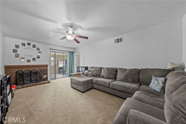 1871 Dawn Ridge Drive, Corona CA: https://media.crmls.org/medias/bbe0b6df-515b-4e3c-b2c9-1f06c9007f12.jpg