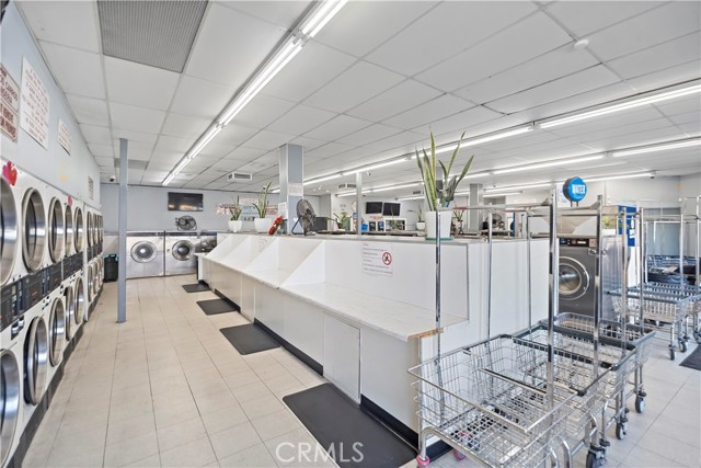 Image 8 of 15 For 810 Rosecrans Avenue