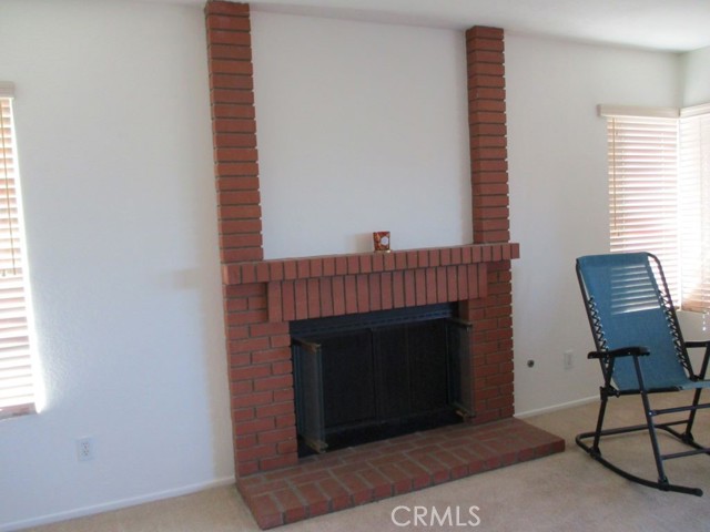 Detail Gallery Image 16 of 35 For 17474 Crestlake Ln, Riverside,  CA 92503 - 4 Beds | 2/1 Baths