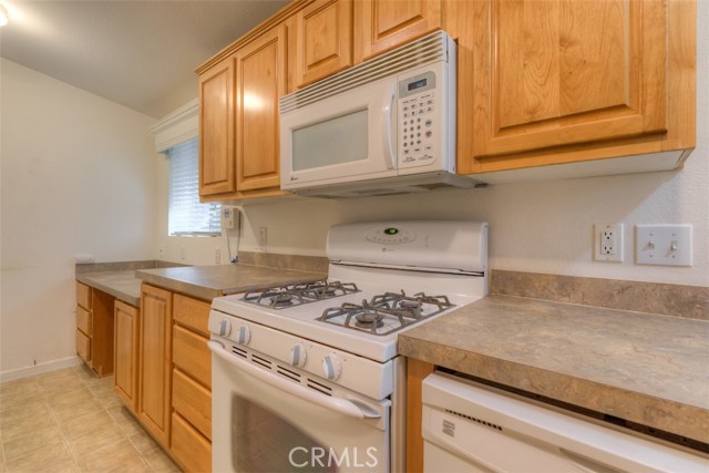 Detail Gallery Image 12 of 38 For 14402 Madonna Ct, Magalia,  CA 95954 - 2 Beds | 2 Baths