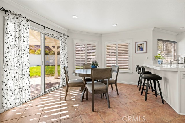 Detail Gallery Image 8 of 38 For 21240 Lone Star Way, Saugus,  CA 91390 - 4 Beds | 3 Baths