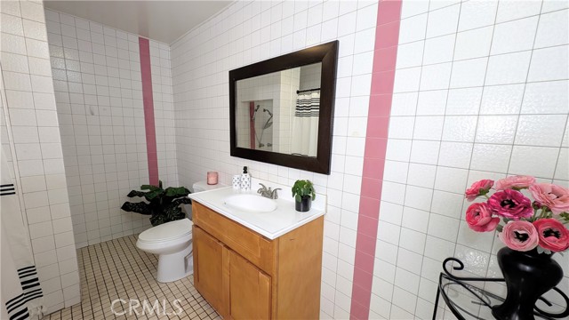 Detail Gallery Image 23 of 53 For 3854 Arlington Ave, Los Angeles,  CA 90008 - 8 Beds | 4 Baths
