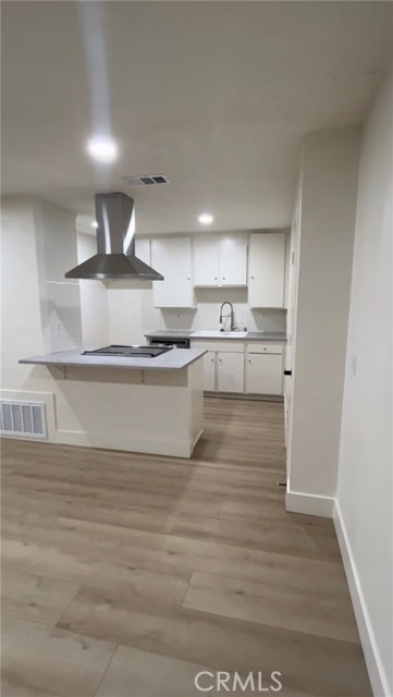 2 Bed Home for Sale in Costa Mesa, California