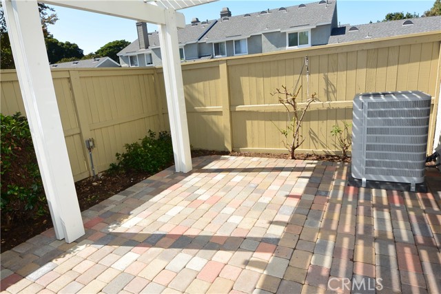 Detail Gallery Image 18 of 21 For 5 Woodfern #107,  Irvine,  CA 92614 - 3 Beds | 1/1 Baths