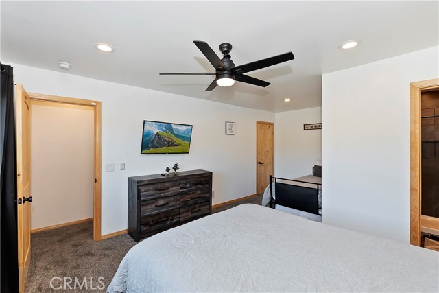 Detail Gallery Image 26 of 45 For 334 Jeffries Rd, Big Bear Lake,  CA 92315 - 1 Beds | 2 Baths