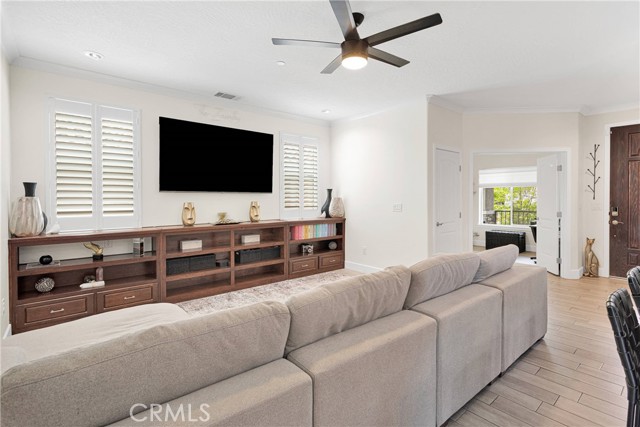 13699 Spring Valley Parkway, Victorville CA: https://media.crmls.org/medias/bbe4f8ba-3f2e-4c8e-825d-57a046b1ed09.jpg