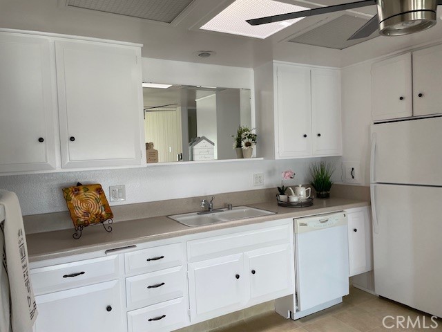 Detail Gallery Image 11 of 27 For 13500 Wentworth Ln #121-H,  Seal Beach,  CA 90740 - 2 Beds | 1 Baths