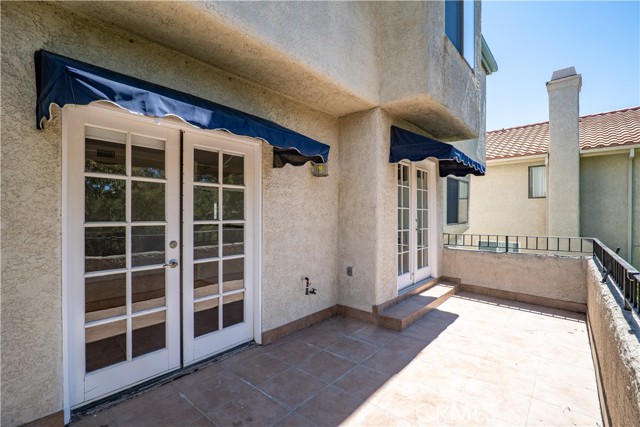 Detail Gallery Image 10 of 75 For 23450 Glenridge Dr, Newhall,  CA 91321 - 6 Beds | 4 Baths