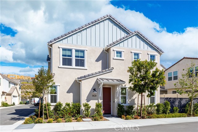 Front Image Thumbnail for CROC26065511