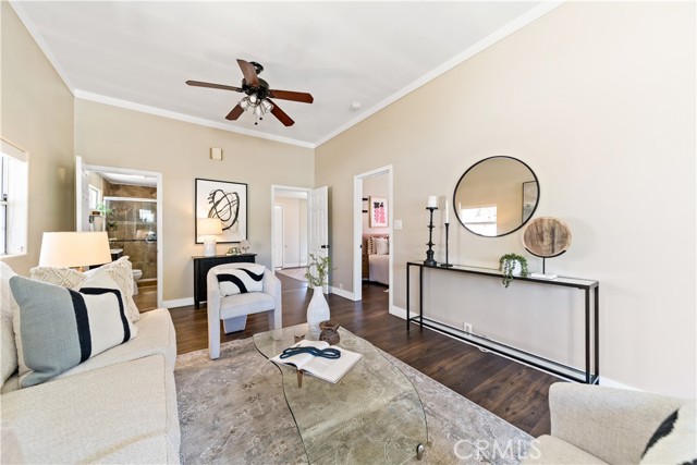 4116 E 14th Street, Long Beach CA: https://media.crmls.org/medias/bbe65859-15d2-41f3-919b-617655bee8d1.jpg