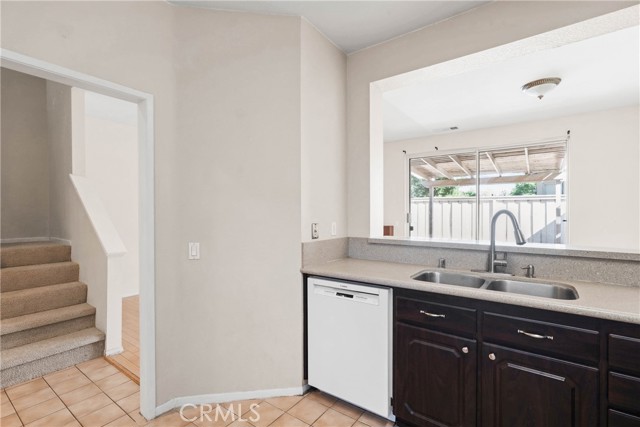2240 Lago Ventana, Chula Vista CA: https://media.crmls.org/medias/bbe699b6-6df2-48af-98c4-2016d71be294.jpg