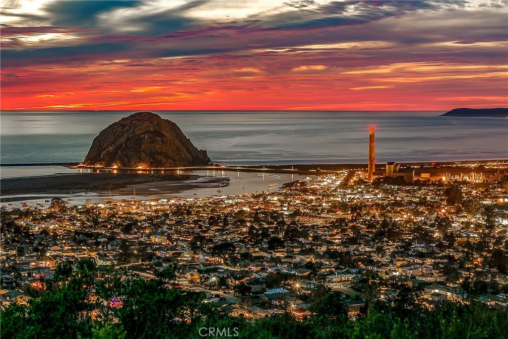 https://media.crmls.org/medias/bbe6bf9b-0c99-465b-972b-f6af27ff9cc2.jpg?preset=X-Large